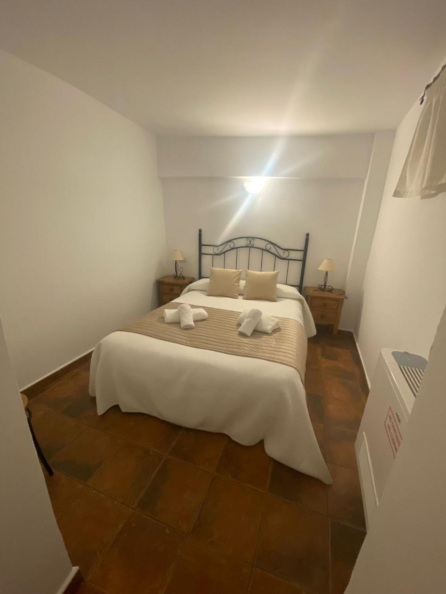 Casa Rural Del Pantano 4 Estrellas Buenache de Alarcon エクステリア 写真