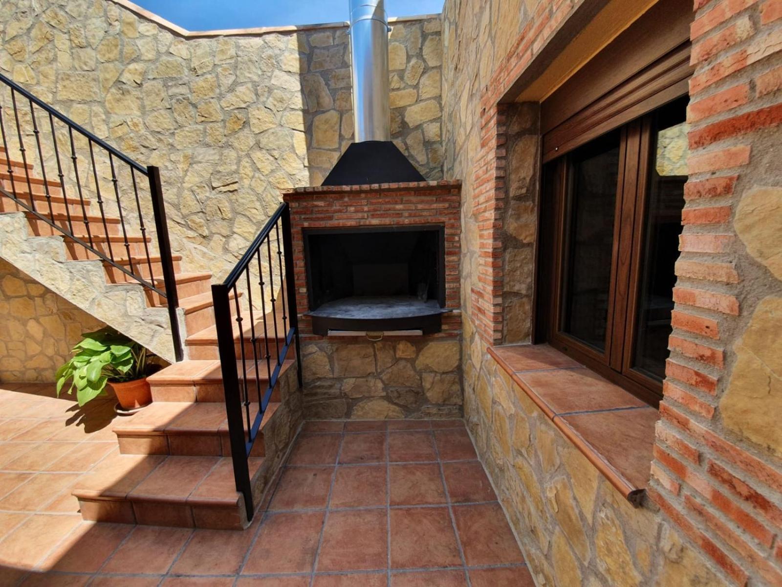 Casa Rural Del Pantano 4 Estrellas Buenache de Alarcon エクステリア 写真